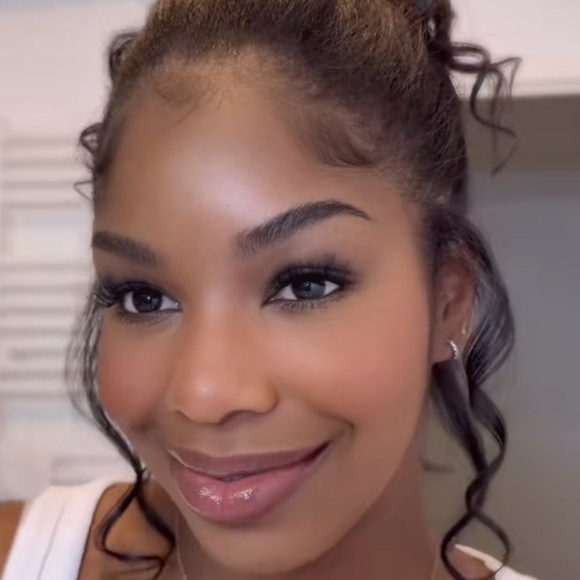 ‼️ LAST ONE 💕 BITTERSWEET ME a MAC LIPGLASS. RETAIL $24. **NEW IN BOX** - Picture 6 of 16